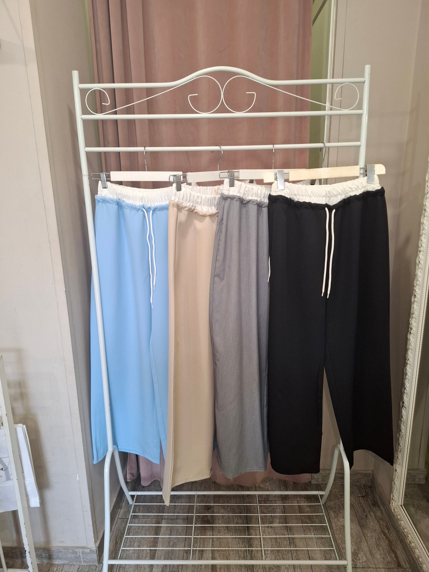 Pantalone ampio
