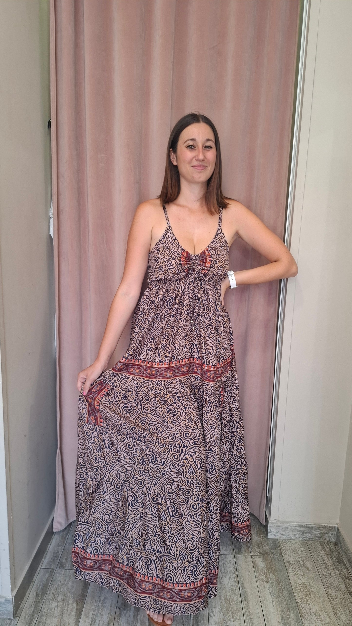 Abito lungo boho con stampa etnica